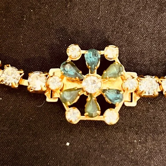 Vintage Gold Tone Blue And Clear Rhinestone Floral Tennis Bracelet (3800) - Picture 2 of 9